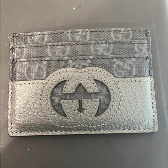 Gucci Gray and Black GG Card Holder - Picture 1 of 2
